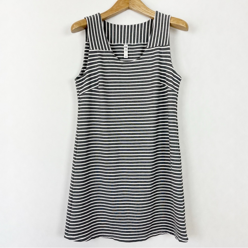 Fig Metro Dress Grey And White Stripes Sleeveless A-Line Size‎ Medium Canadian